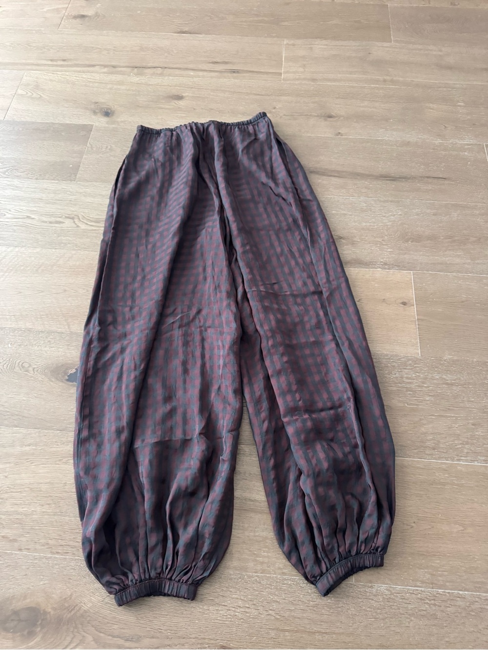 Zara Burgundy and Black Check Harem pants - Picture 6 of 6